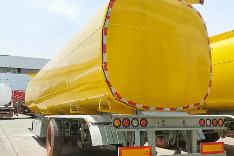 Tankhus til væske- og gastransport